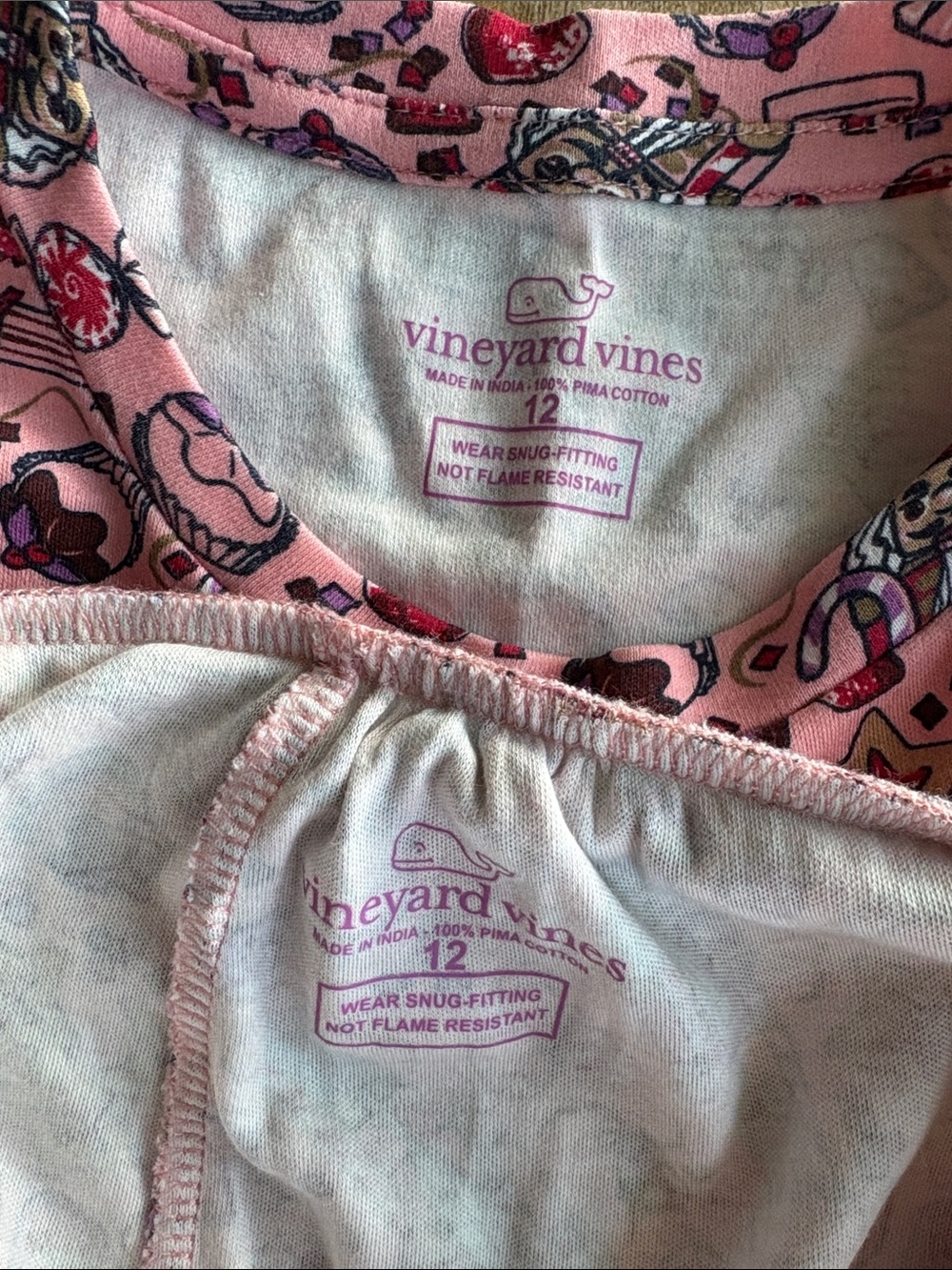 NWOT Vineyard Vines Holiday Pajama Set size 12 - Picture 3 of 8